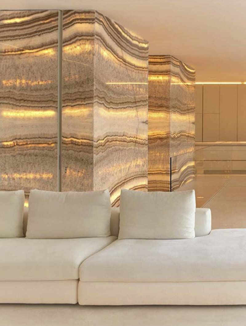 pared retroiluminada de onice