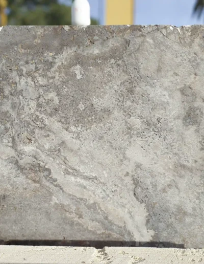 Bloque de Travertino Silver Grey